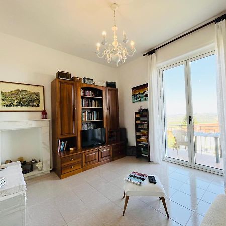 Casa Vacanze Con Vista Panoramica Frassinello Monferrato ภายนอก รูปภาพ